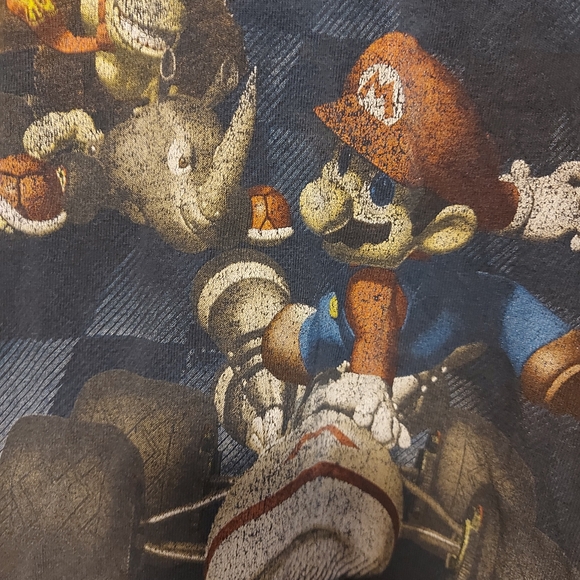 All for $20 - Lot of 4 video game t-shirts mario kart ds pokemon Sonic - Picture 8 of 8